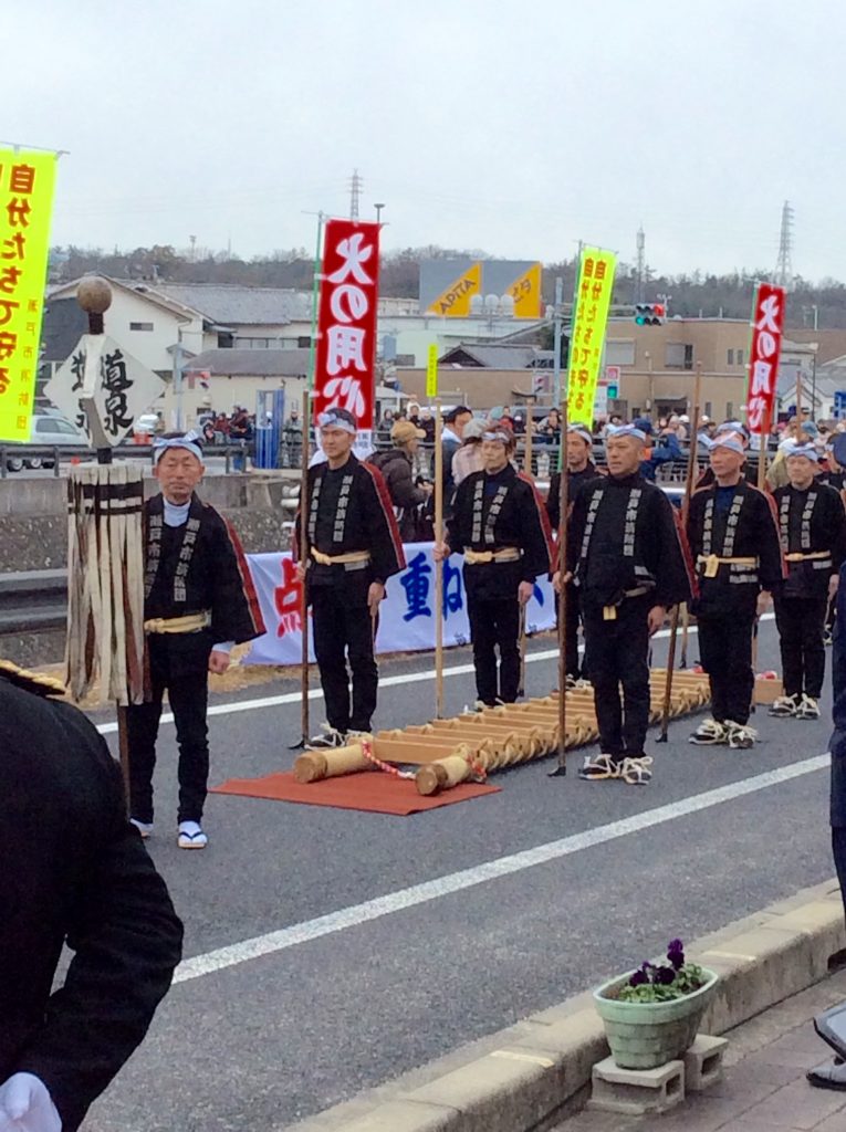 ↑道泉分団の演技が始まります